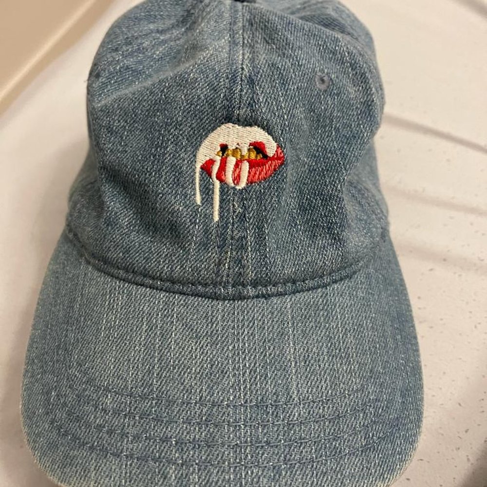 Kylie Cosmetics Hat Strapback Blue Denim Baseball Dad Cap Lipstick Logo Jenner
